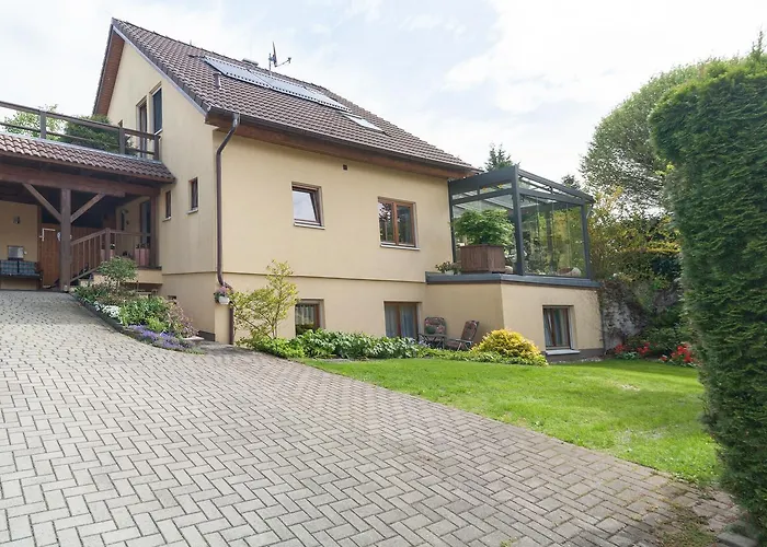 Ueber Den Daechern Von Apartman *